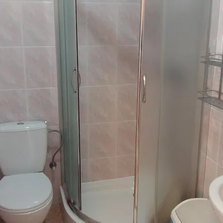 Pokoje Wczasowe Zwyciestwa *