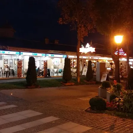 Pokoje Wczasowe Zwyciestwa 홈스테이 *
