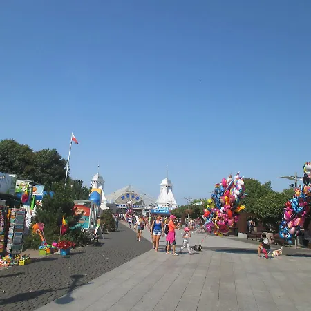 Pokoje Wczasowe Zwyciestwa *
