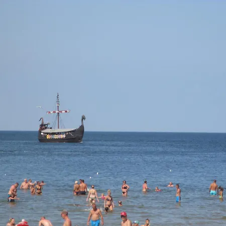 Pokoje Wczasowe Zwyciestwa 홈스테이 미엥지즈드로예